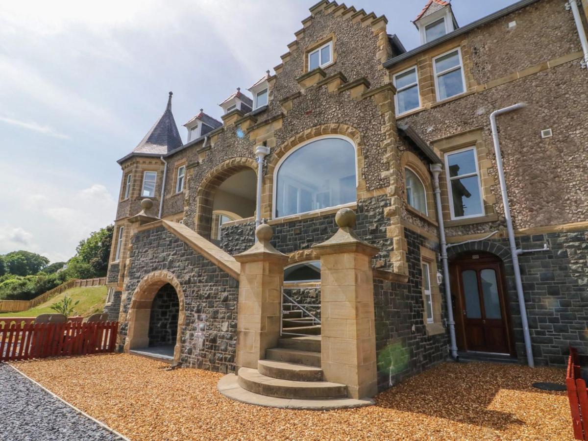 On The Straits Villa Menai Bridge Exterior foto